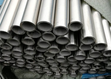 316Ti 1.4571 Tabung Stainless Steel Pipa Seamless Mill Finish Permukaan Dipoles Cerah