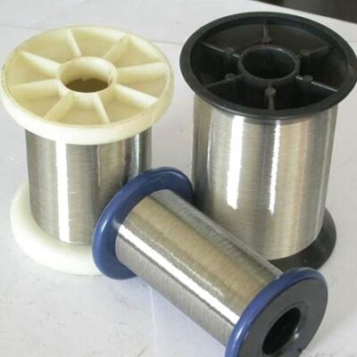 Stainless Steel Wire Rods Berbagai Kelas (317L 321 304 316L 309S 310S 410 420 430 440 441 443 444) Tali terang AISI 304L Lipat